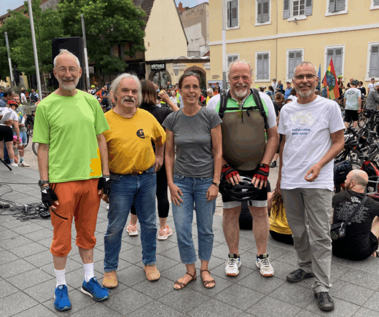 „Für mehr und sichere Radwege − Radschnellwege jetzt!“